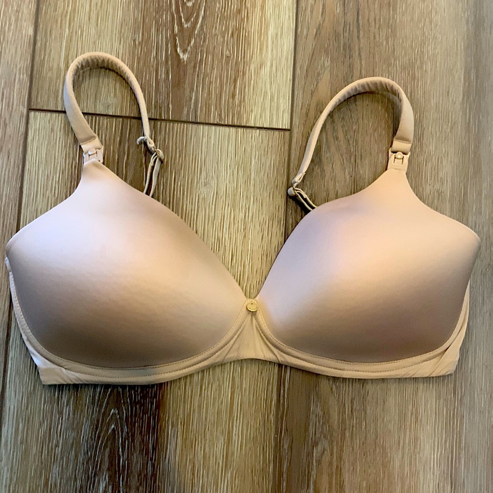 **Pea in a Pod NURSING BRA** PERFECT CONDITION